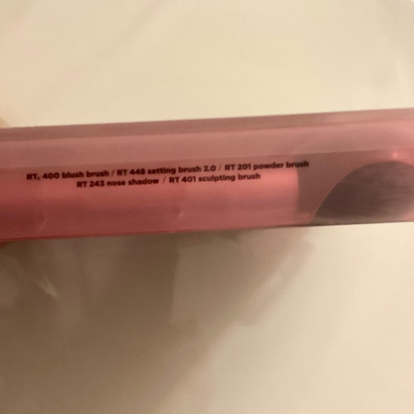 NIB NWT Real Techniques - Face Essentials Brush Set (5 piece brush set) - Picture 7 of 13